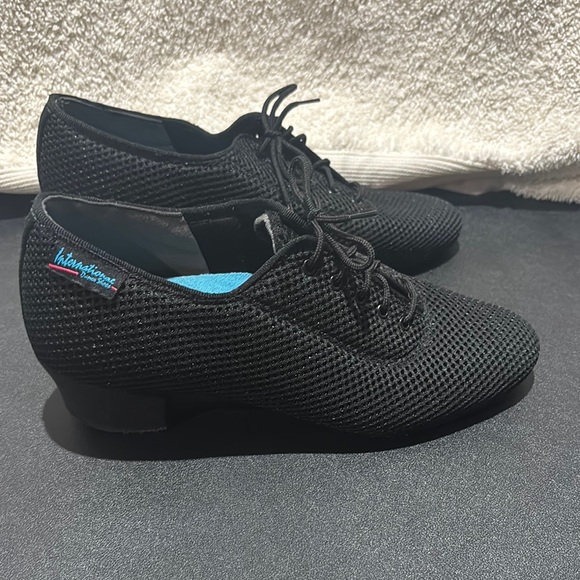 Black Mesh Practice Dance Shoes - Picture 1 of 7